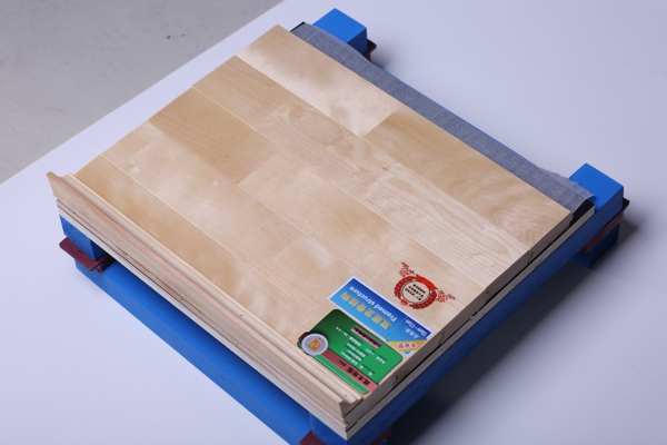 鐵力運(yùn)動木地板廠家